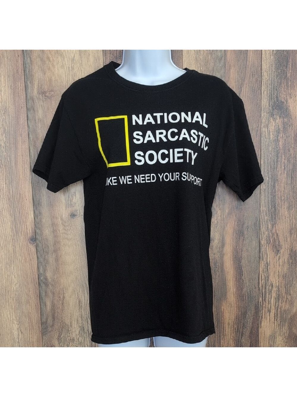 Fruit of the Loom Black Graphic Sarcasm Tee S R121